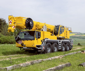 Автокран Liebherr LTM 1090